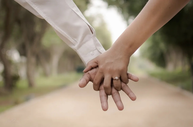 预防婚外情：为婚姻筑起坚固防线 